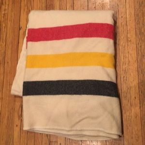 Golden Dawn wool blanket. "Hudson Bay" style